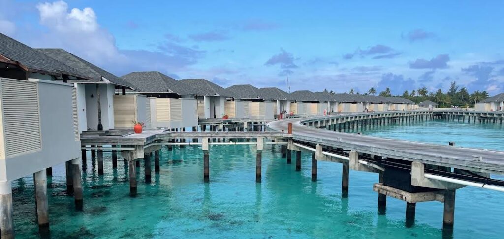 What is the best part of the island according to the reviewer?