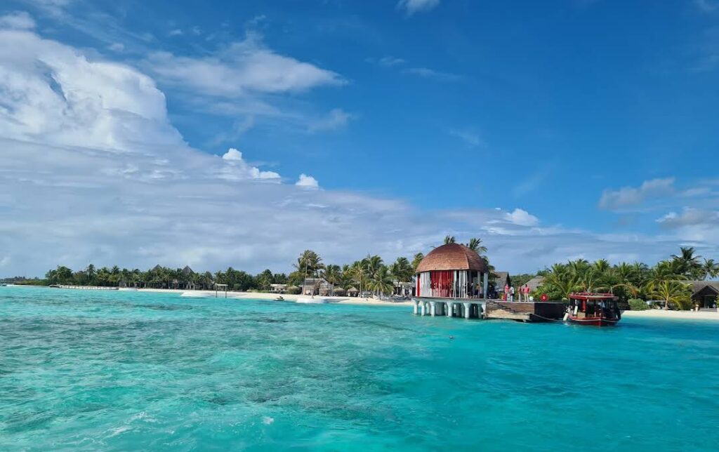 Ozen Life Maadhoo Island Maldives - Ultimate Resort Review 2025