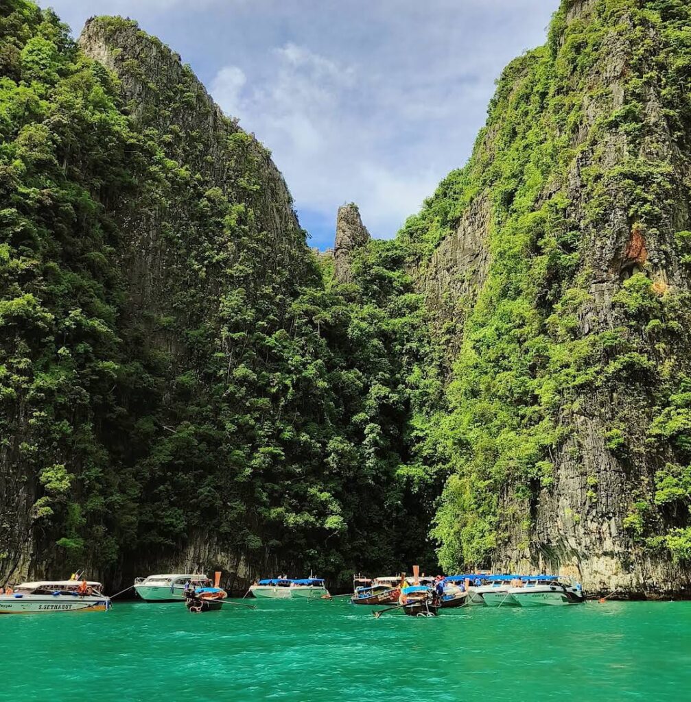 Travel Tips for Visiting Phi Phi Island